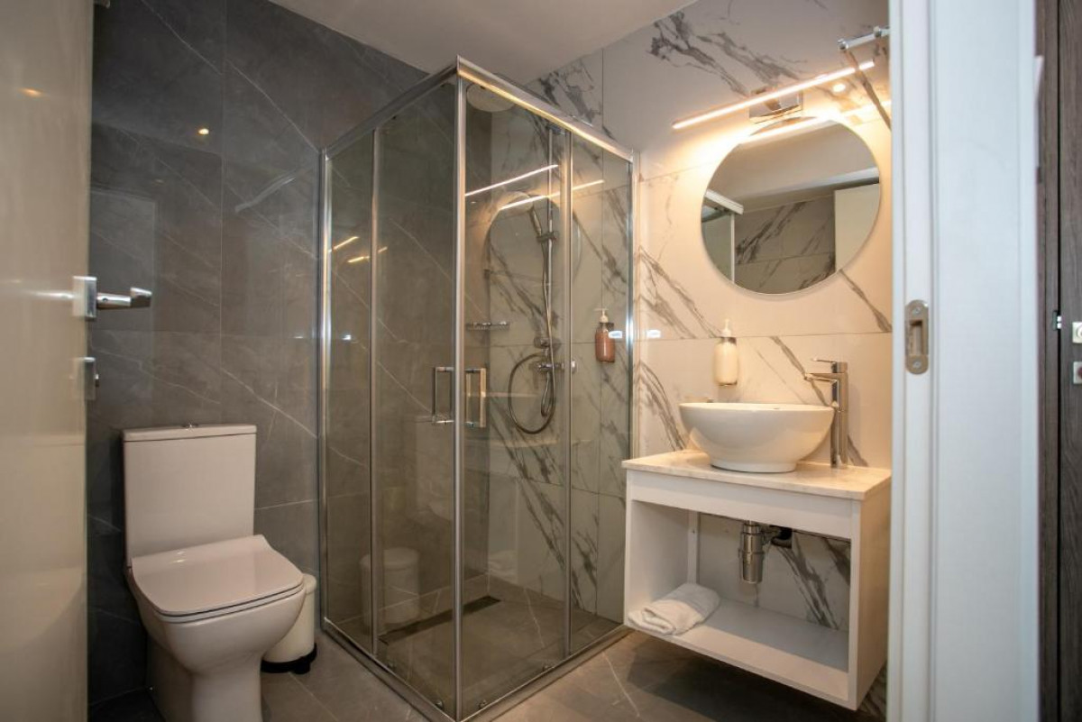 Standard Double Room - Single Occupancy