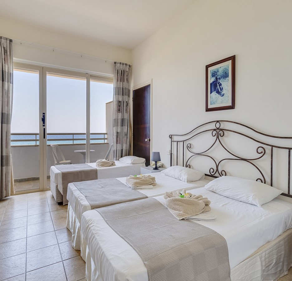 Twin Room Sea View
