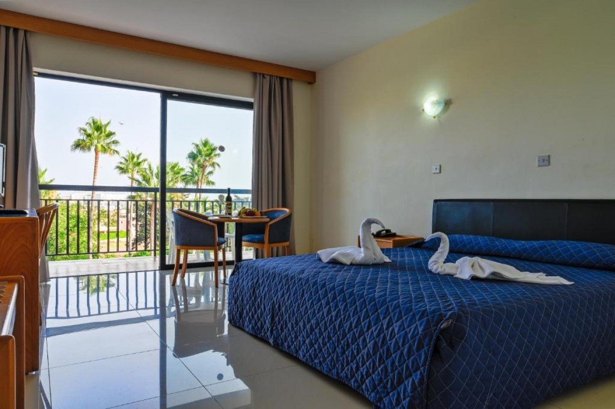 Twin Room Inland View