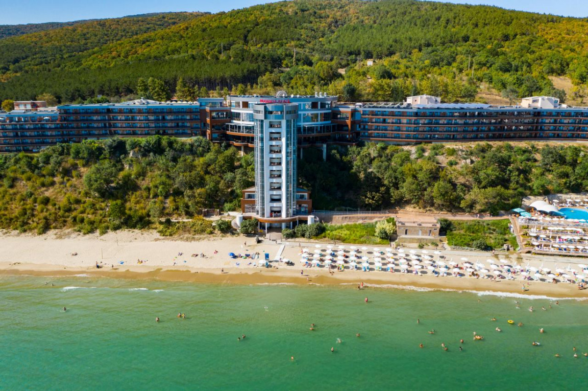 Paradise Beach Residence 5*