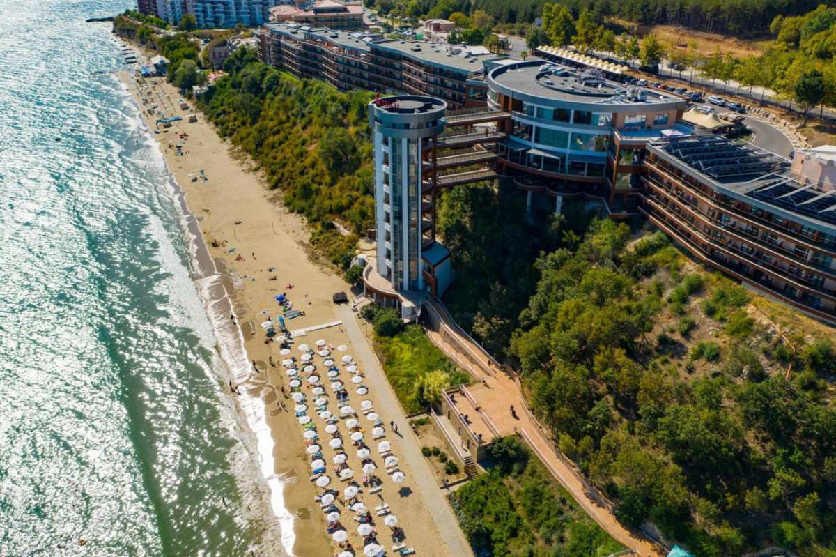 Paradise Beach Residence 5*