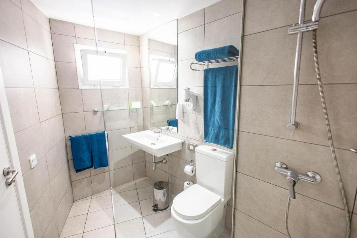 DOUBLE CLASSIC WITH BALCONY POOL VIEW (1+0)