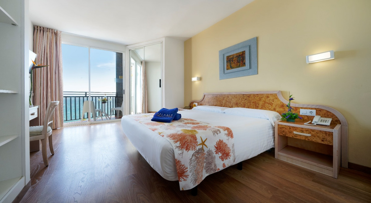 DOUBLE SEA VIEW (2+0)