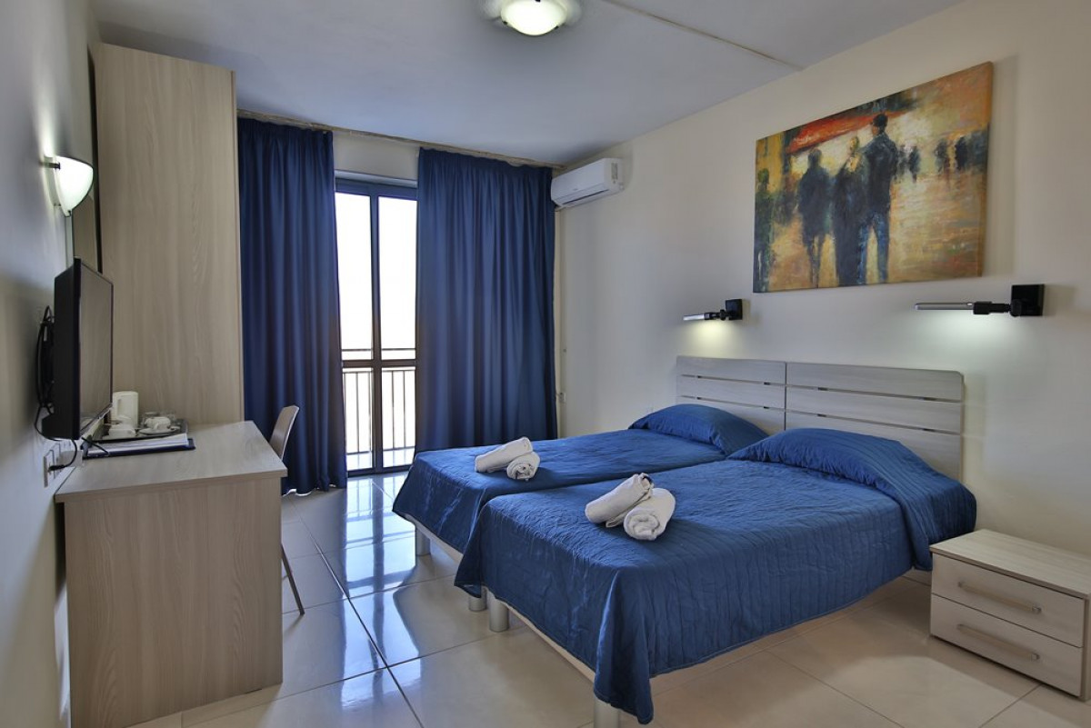 Sea View Twin Room Balcony