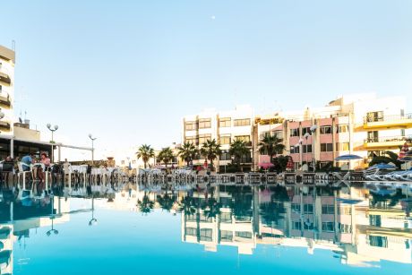Topaz Hotel 3*, Málta