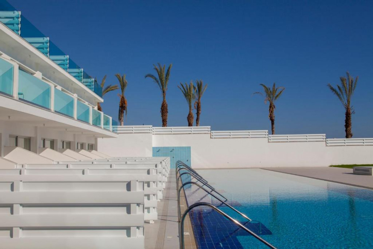 Swim Up Room Sea View