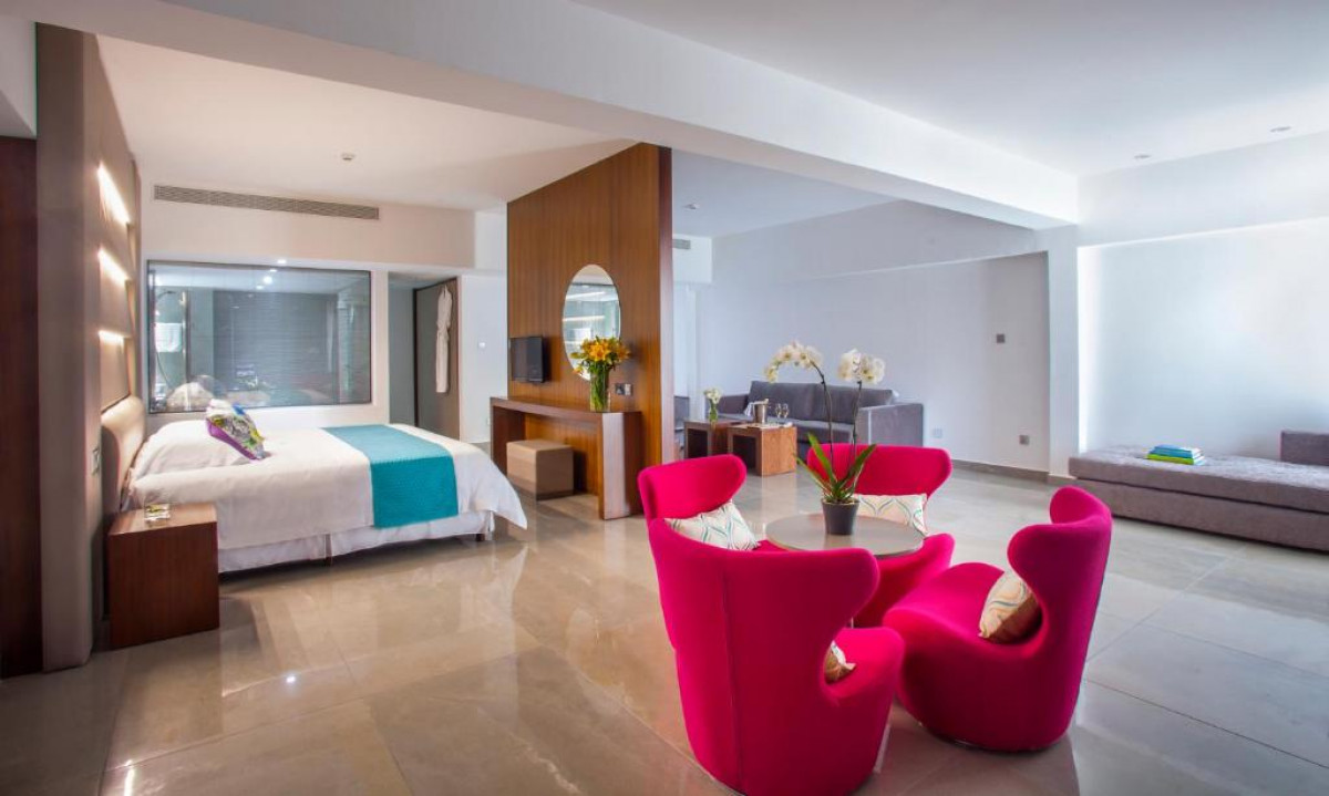 Suite Side Sea View 60 Sqm