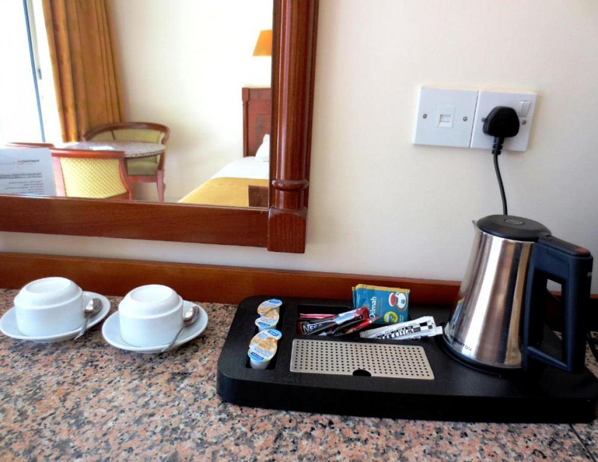 Superior Twin Room Inland View
