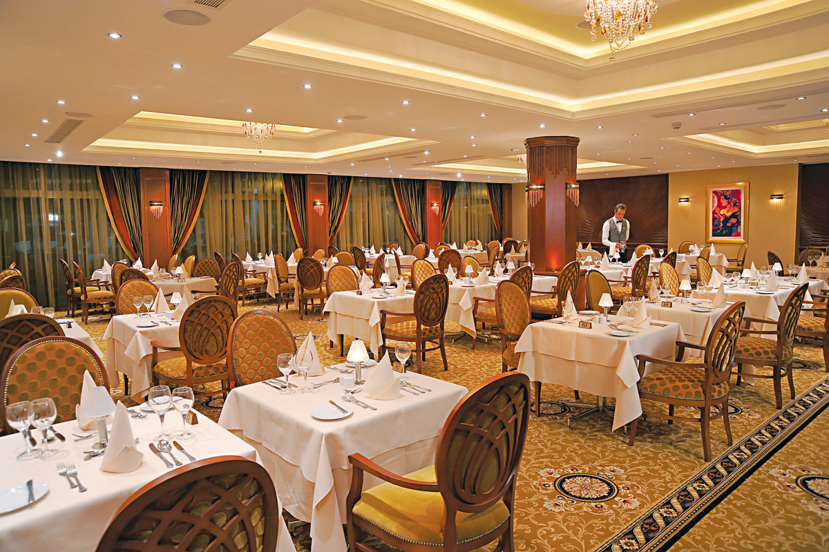 Roxane Restaurant