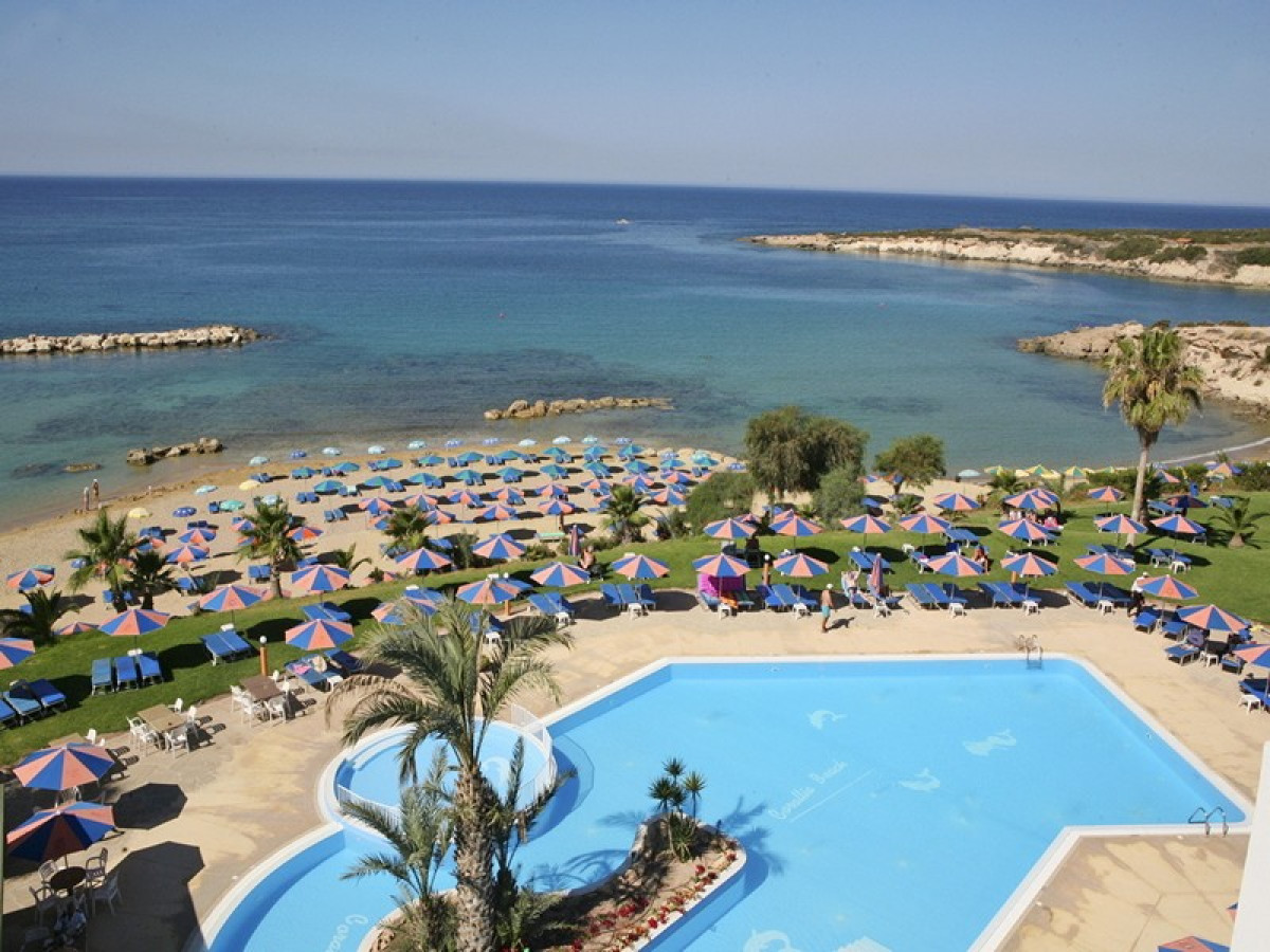 Beach & Pool View