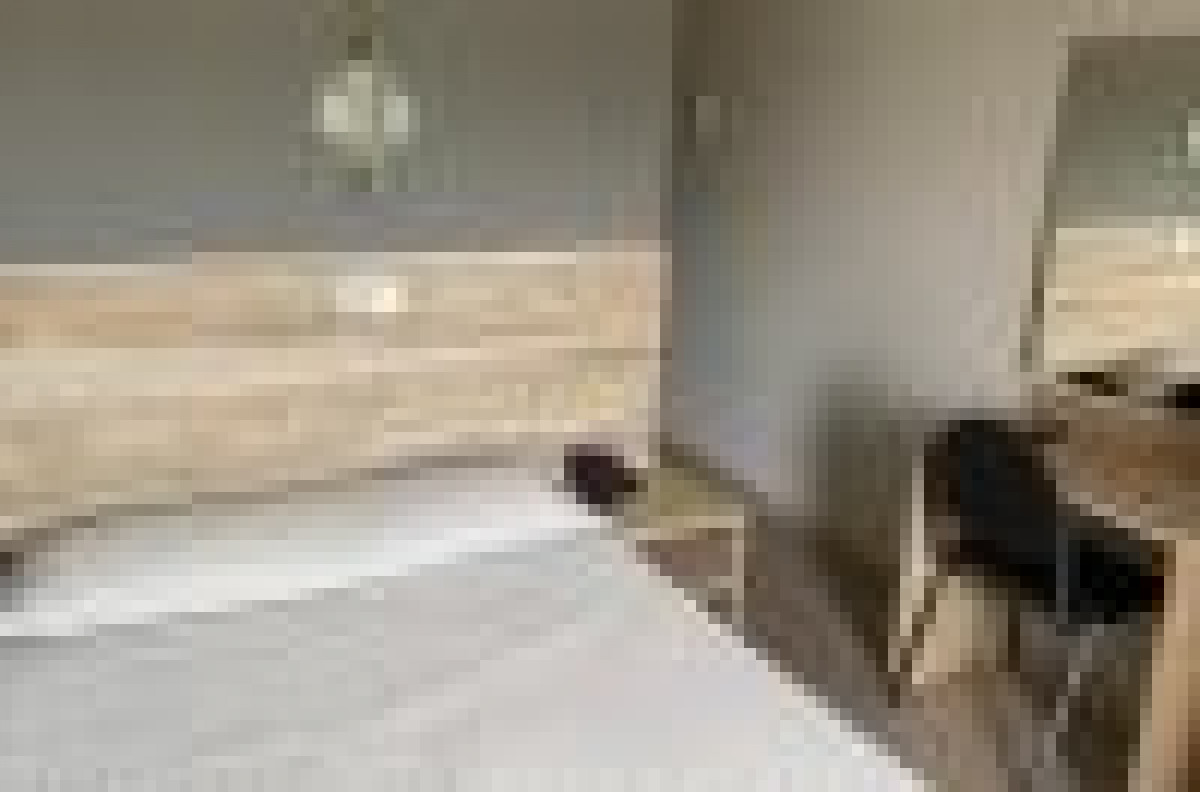 Single Standard Room with Balcony