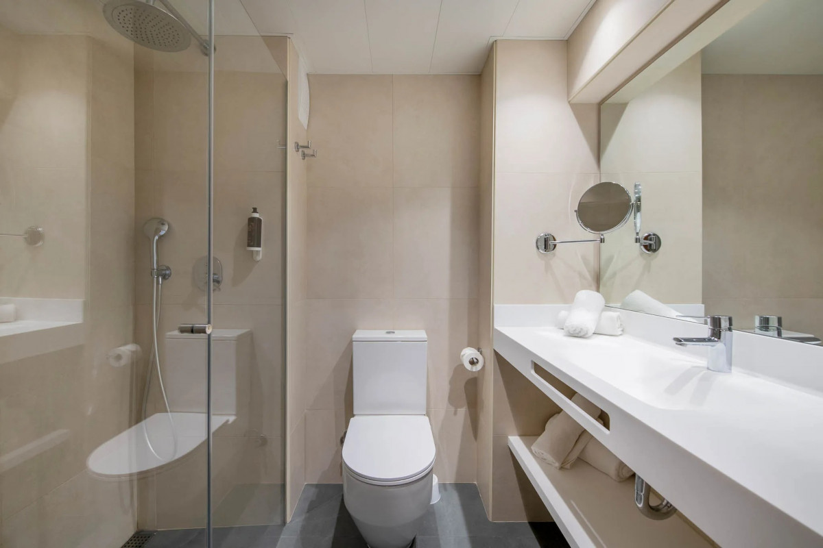 Superior Room Pool View B