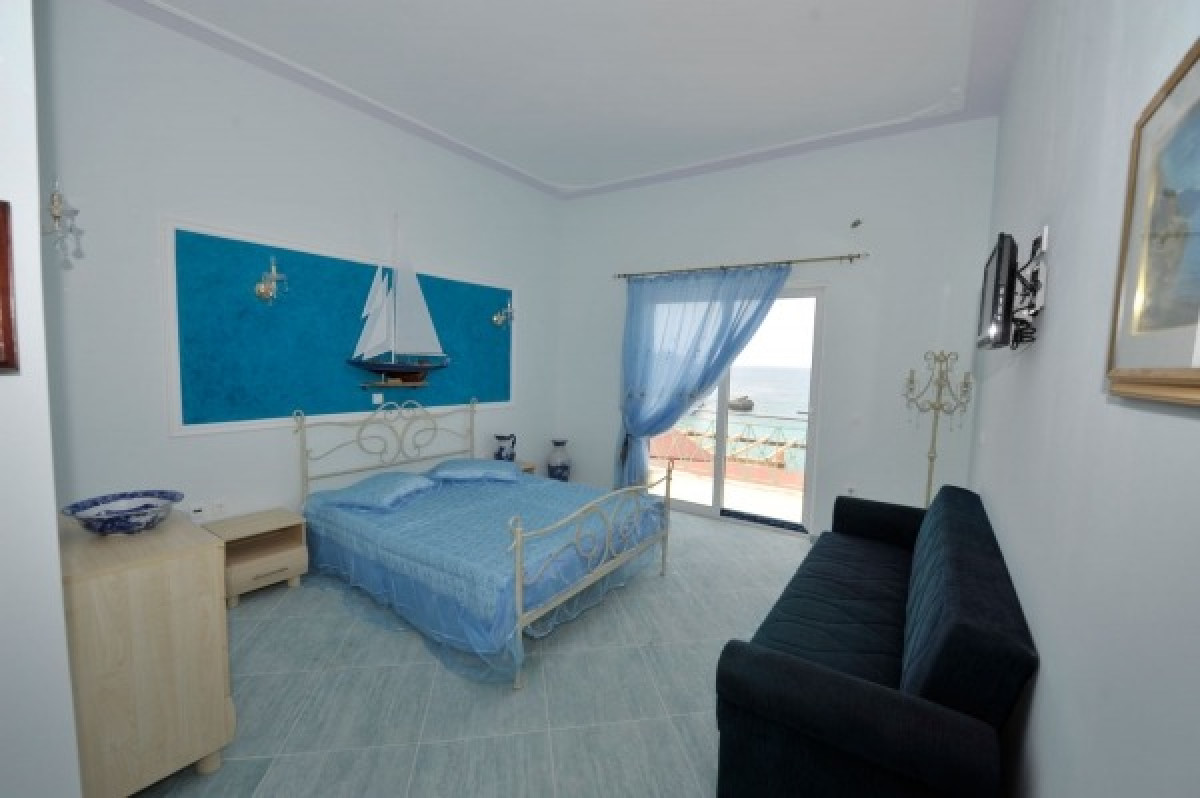 DOUBLE/TWIN SUPERIOR ROOM SEA VIEW