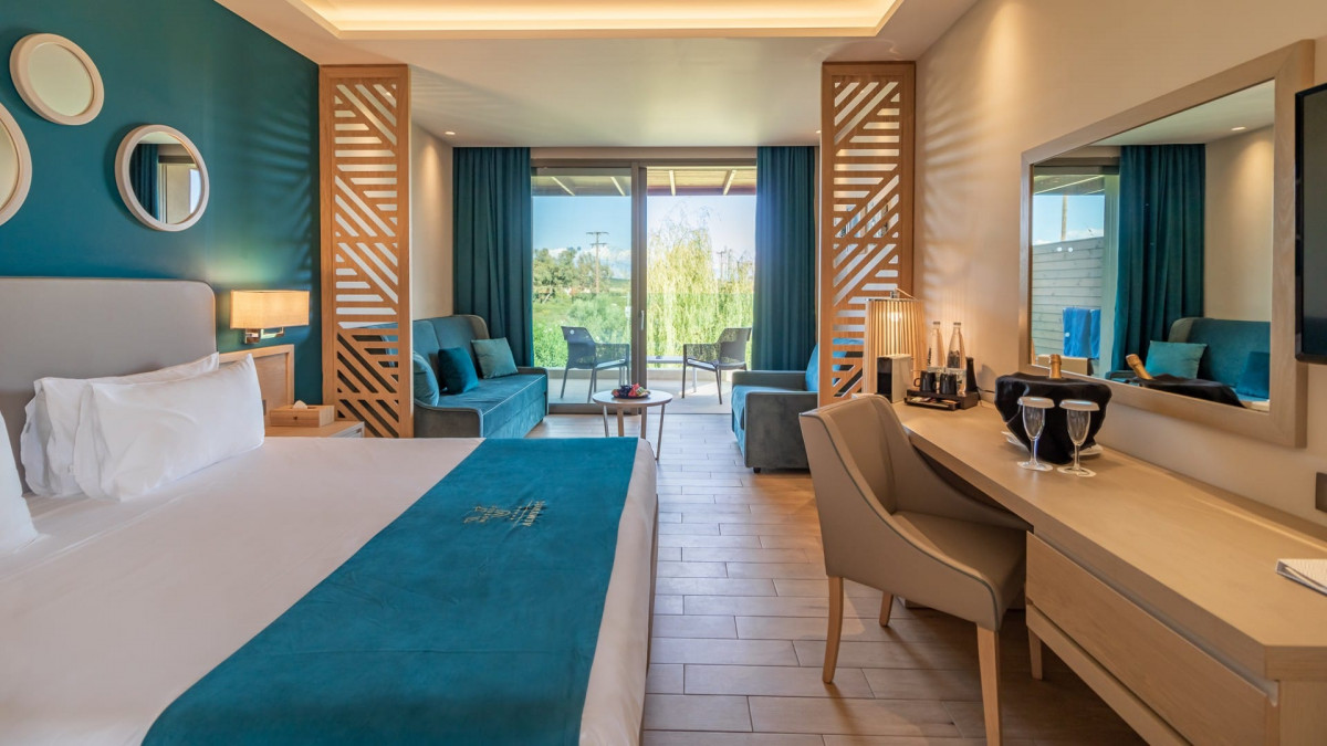 JUNIOR SUITE GARDEN VIEW