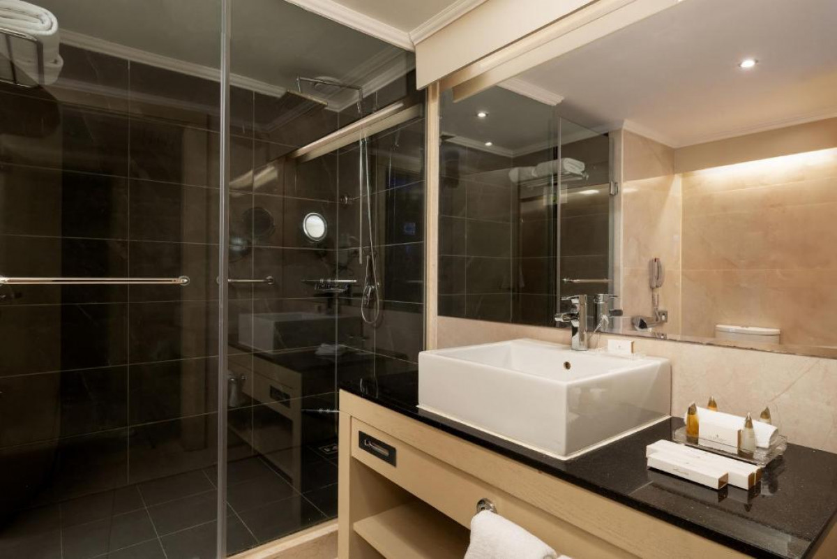 DOUBLE SUPERIOR GARDEN VIEW ROOM