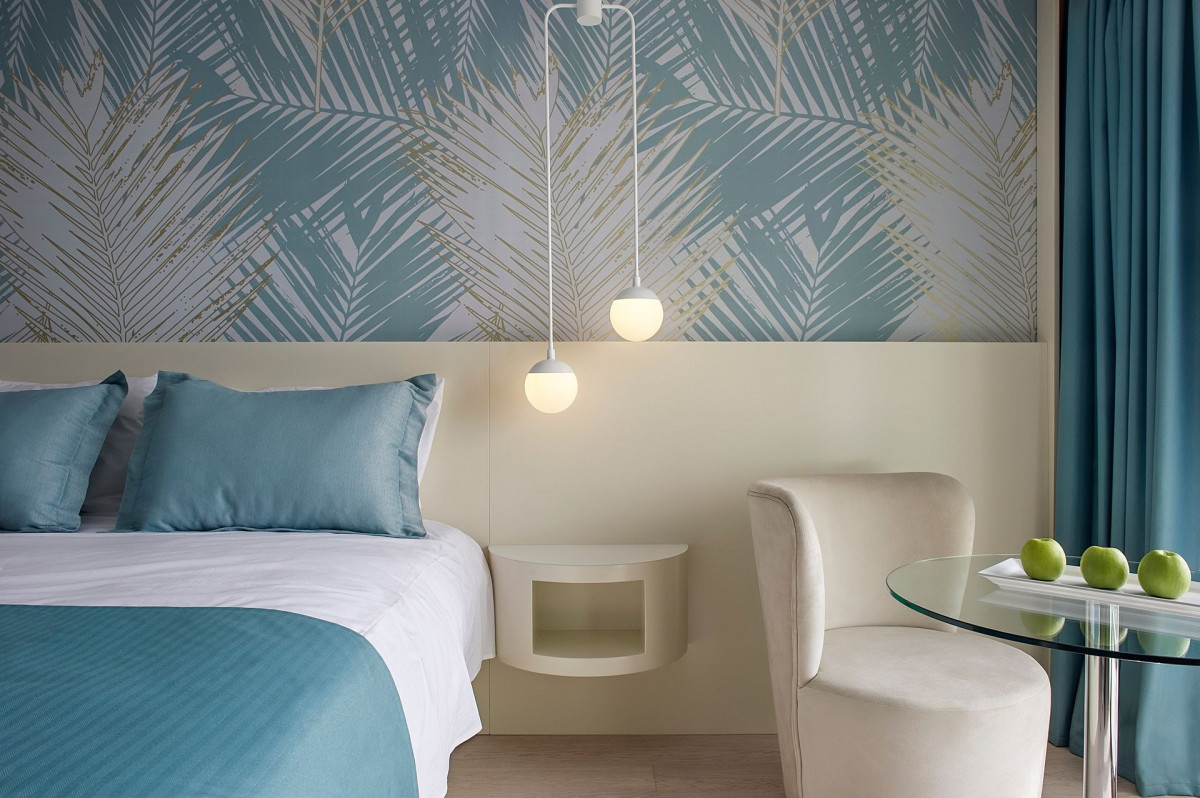 Superior Twin Room Inland View