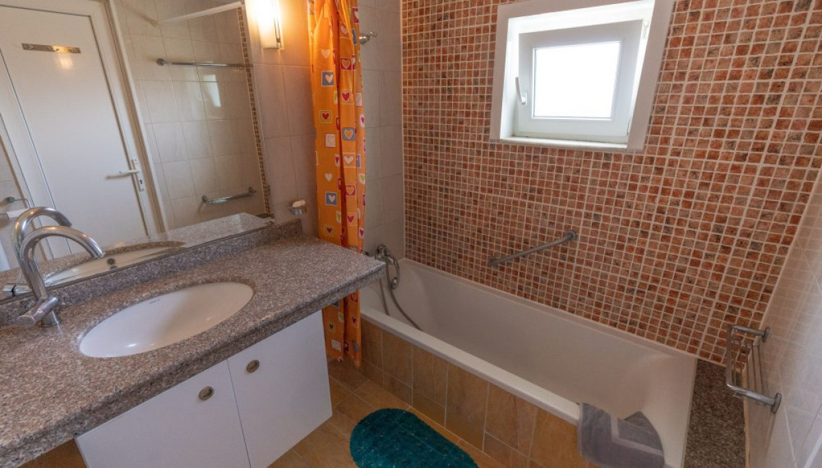 FAMILY STANDARD 2 BEDROOMS