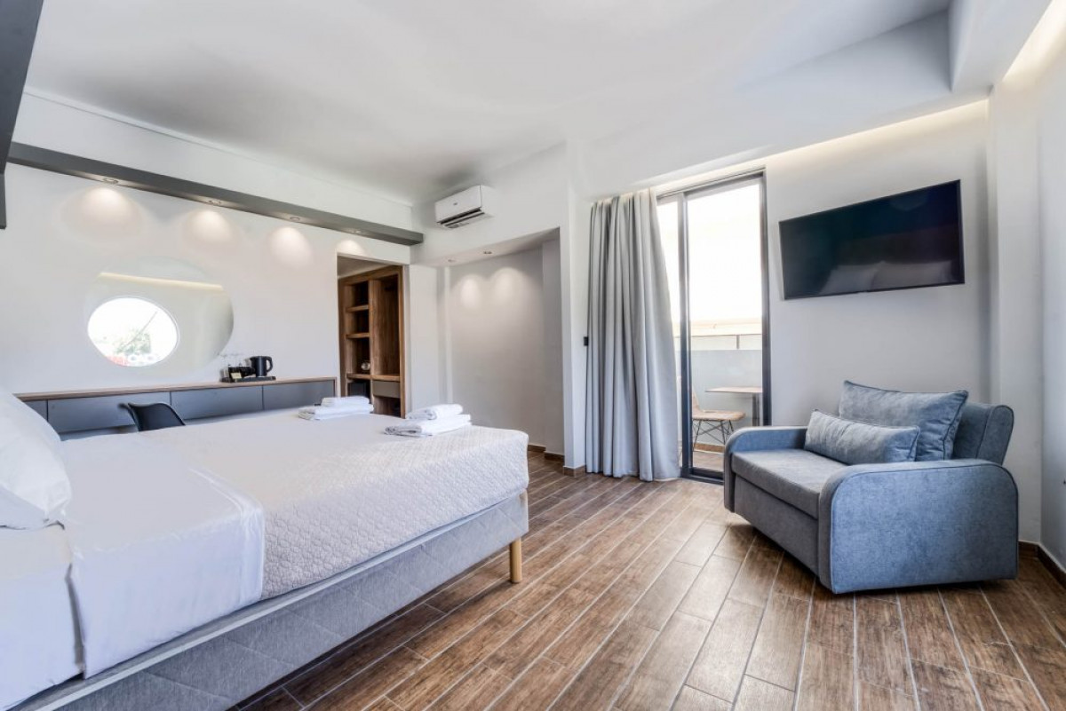 DOUBLE/TWIN STANDARD ROOM CITY VIEW