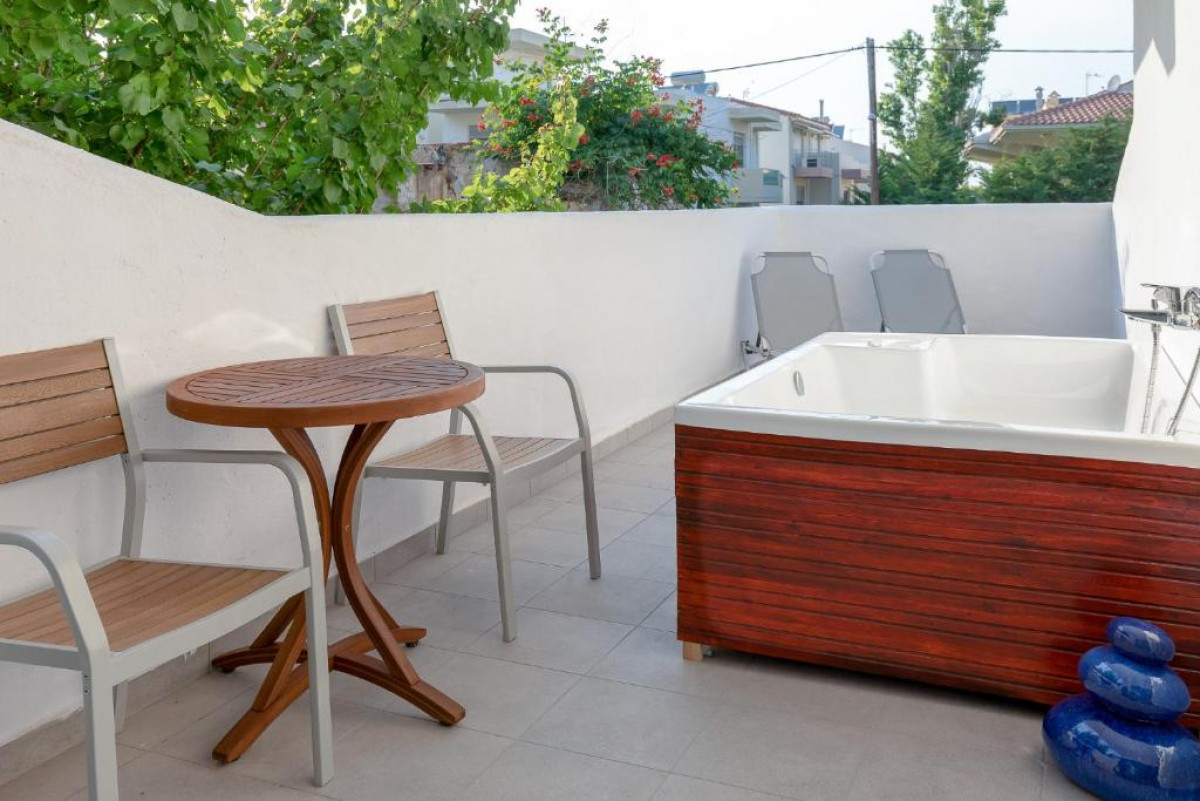 DOUBLE ROOM BLISS JACUZZI