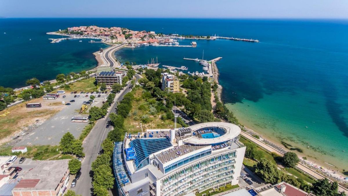 Sol Marina Palace 4* (18+)