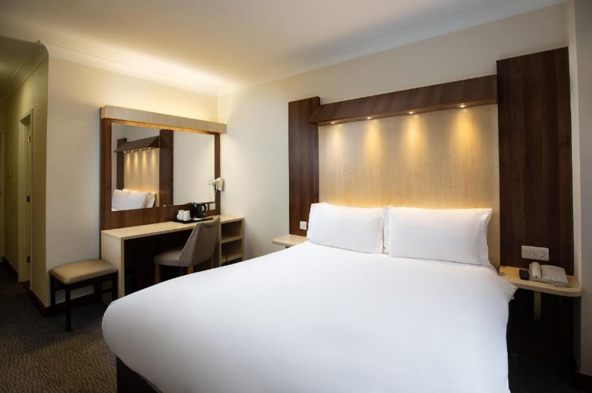 DOUBLE STANDARD ROOM