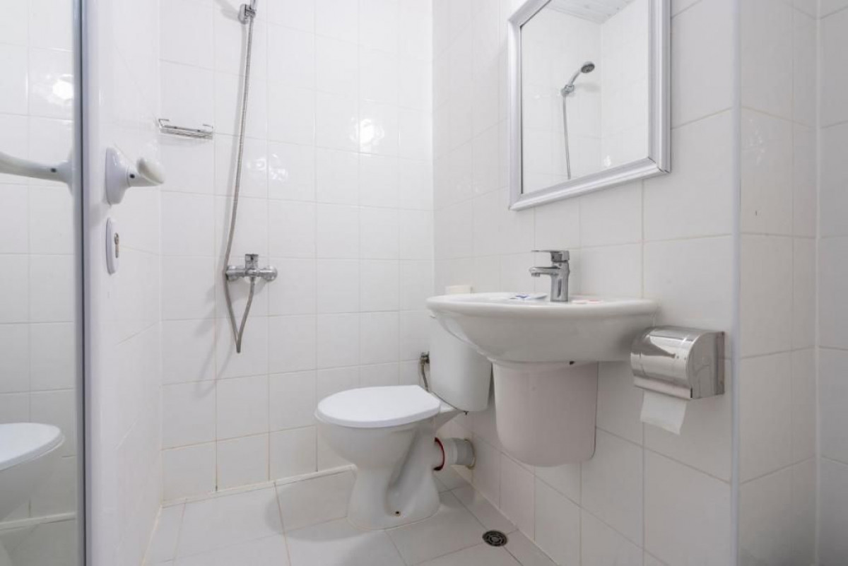 Kétágyas pótágyazható szoba