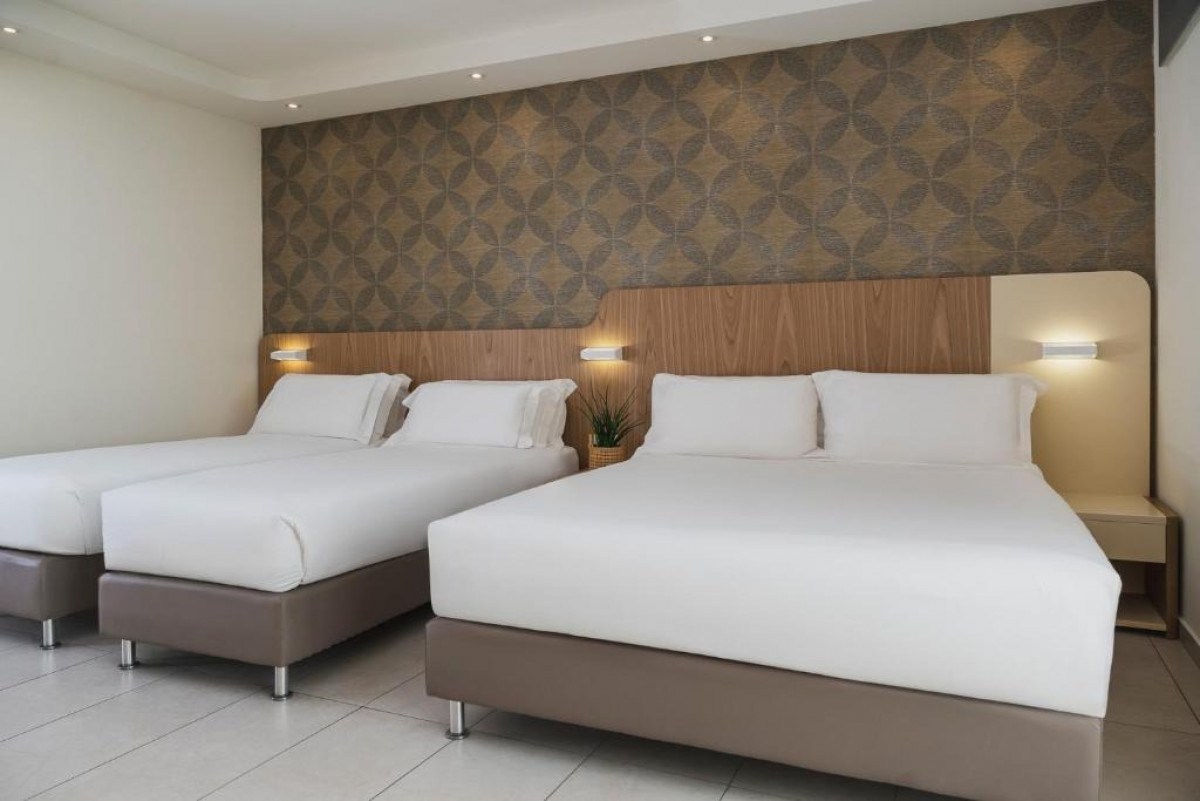 Quadruple room - De Luxe