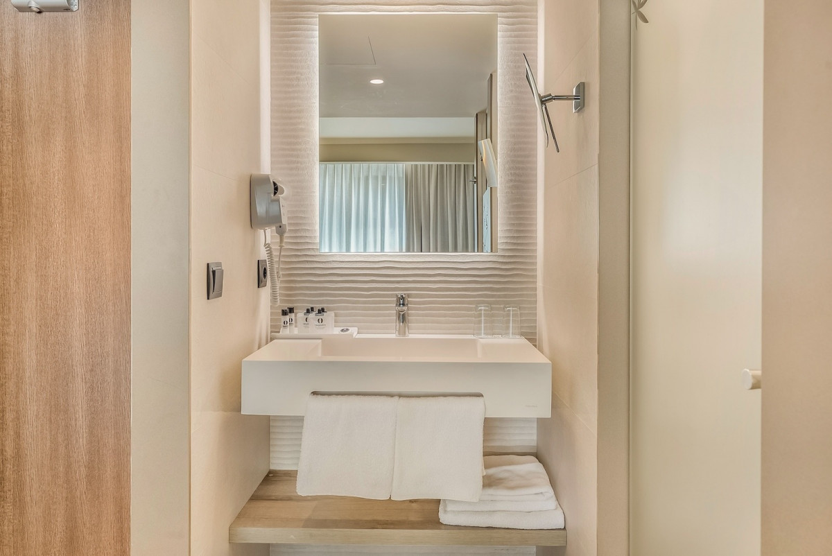 Double/Twin Premium Single Use