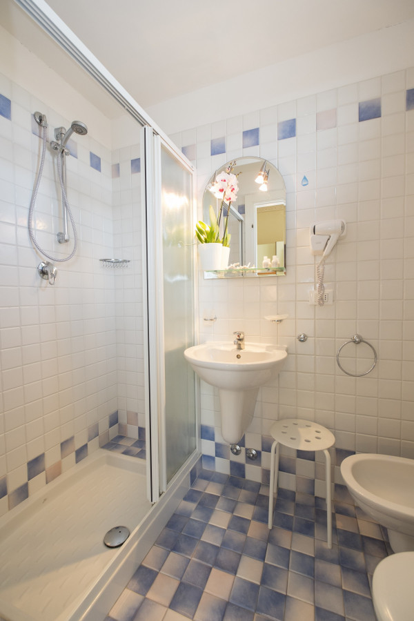 Double room - Partial Sea View