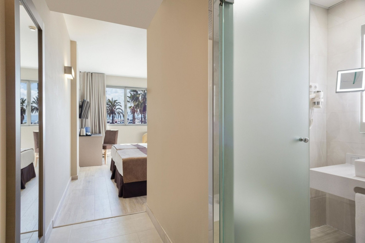 DOBLE BUSINESS SEA VIEW SINGLE USE ROOM