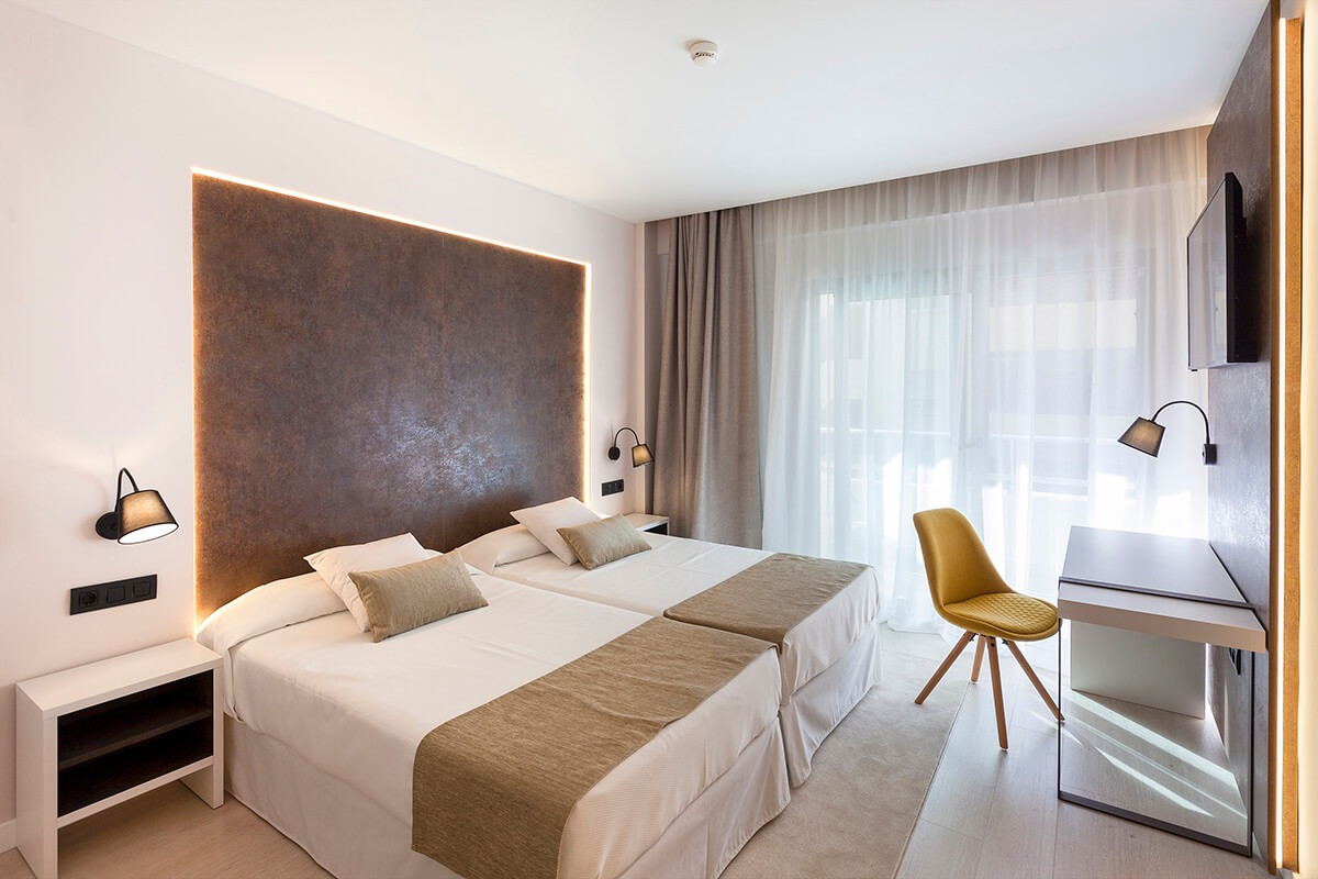 Twin/Double Standard Room