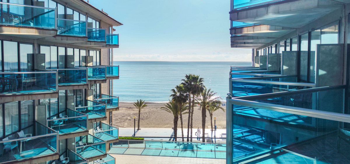 FAMILY STANDARD SEA VIEW