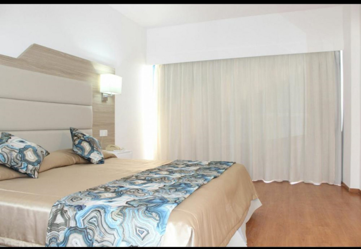 Twin Room Side Sea View