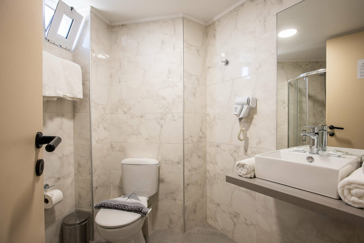 Twin/Double room - Balcony