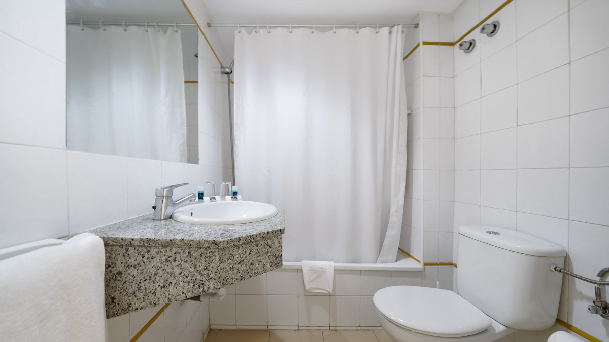 STANDARD APARTAMENT WITH BALCONY (1+0)