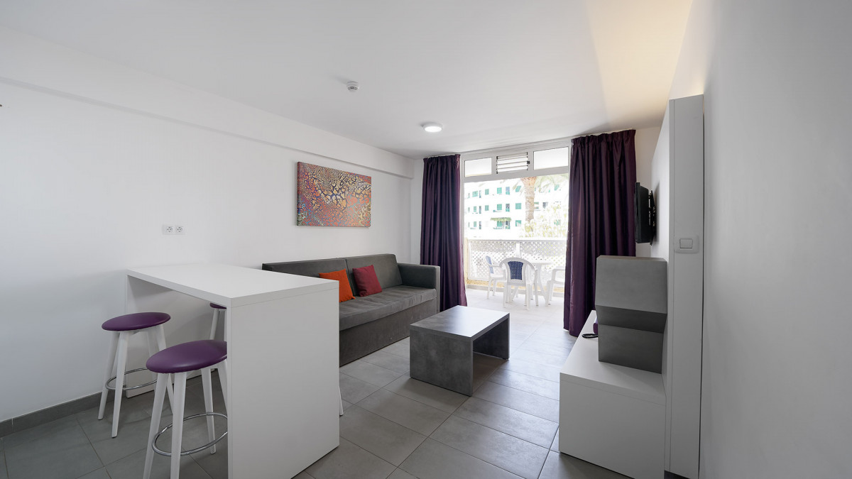 1 Bedroom Apartment Deluxe with Balcony