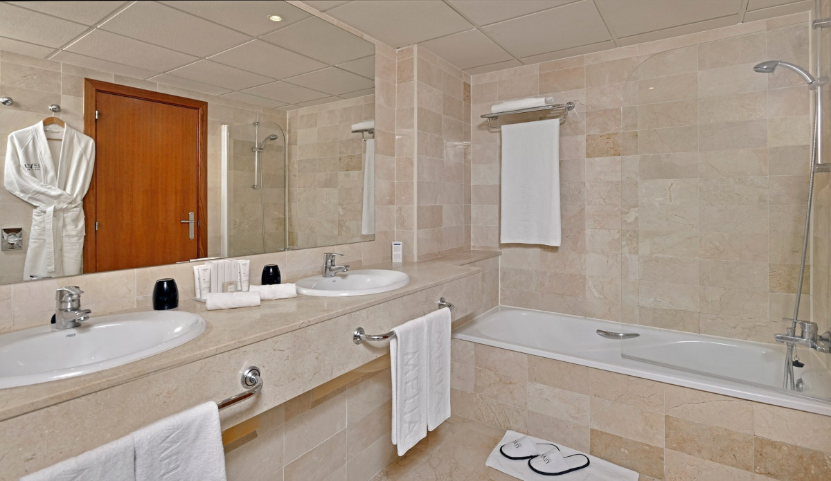 GRAND PREMIUM THE LEVEL ROOM