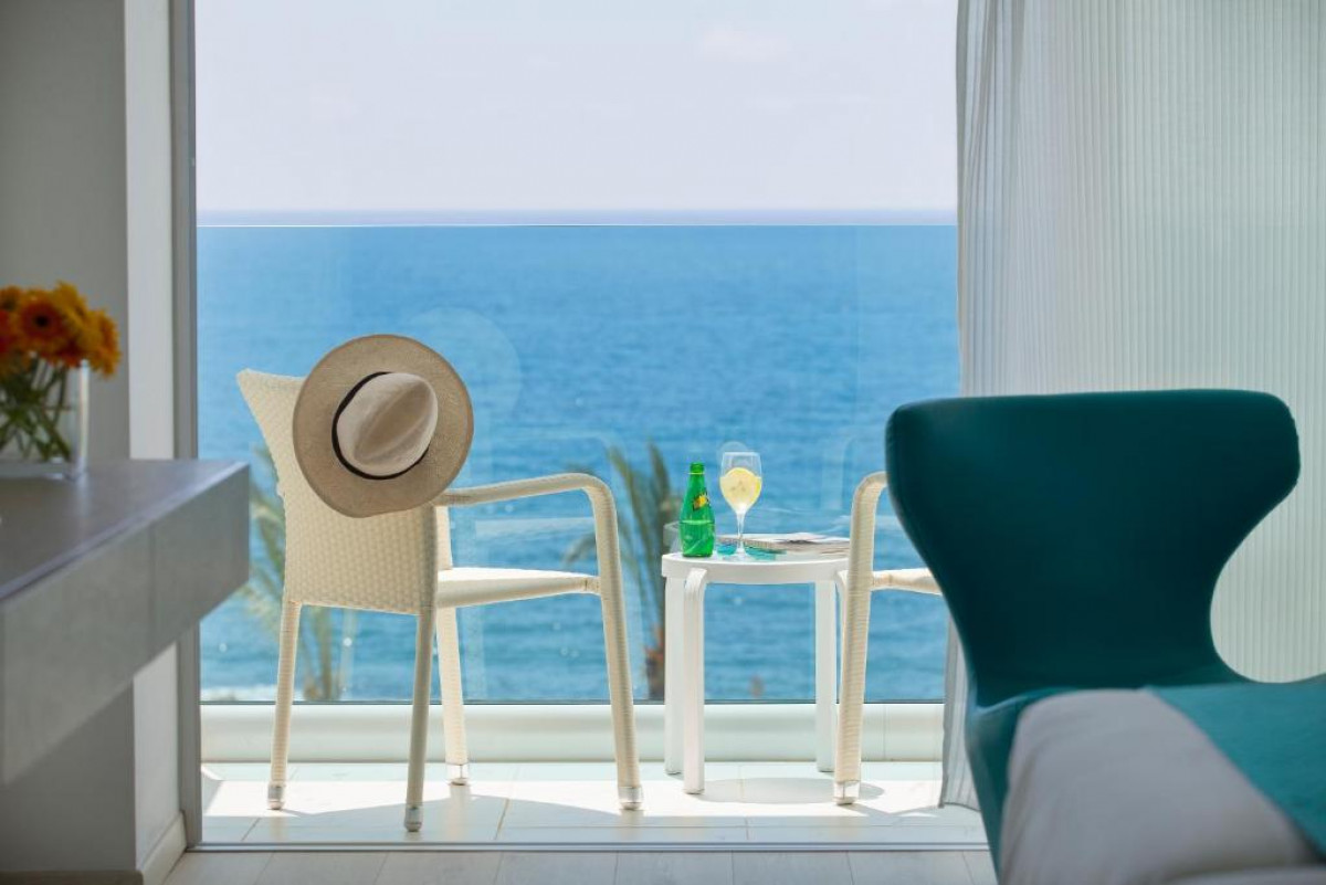 Family Room Sea View