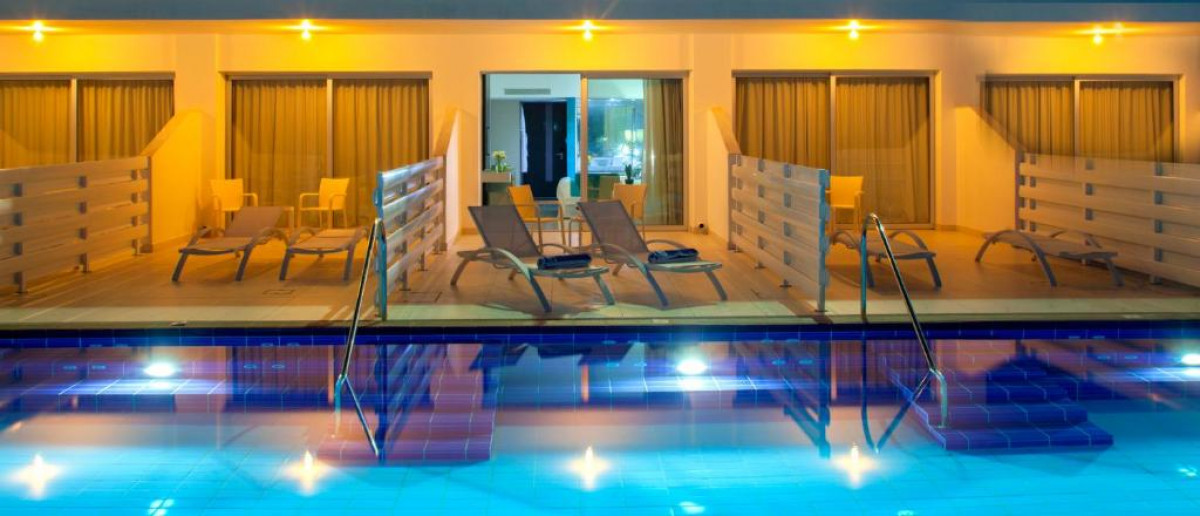 Swim Up Room Sea View