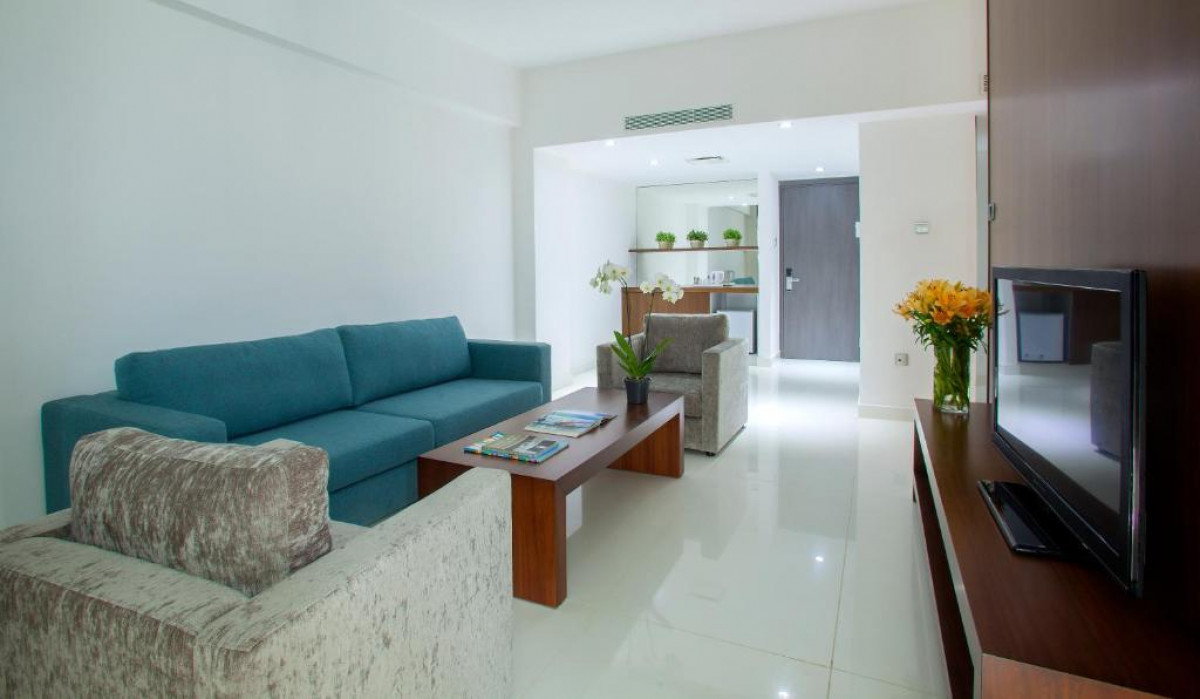 King Suite Side Sea View 85 Sqm