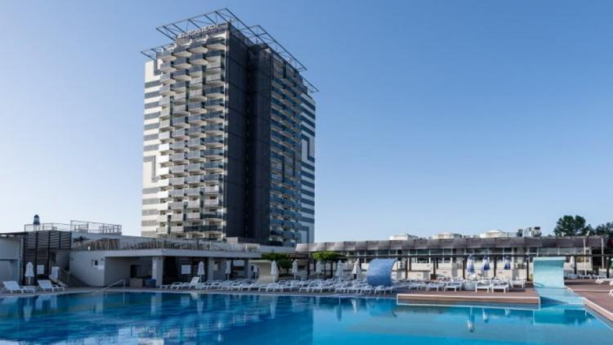 Burgas Beach Hotel 4*