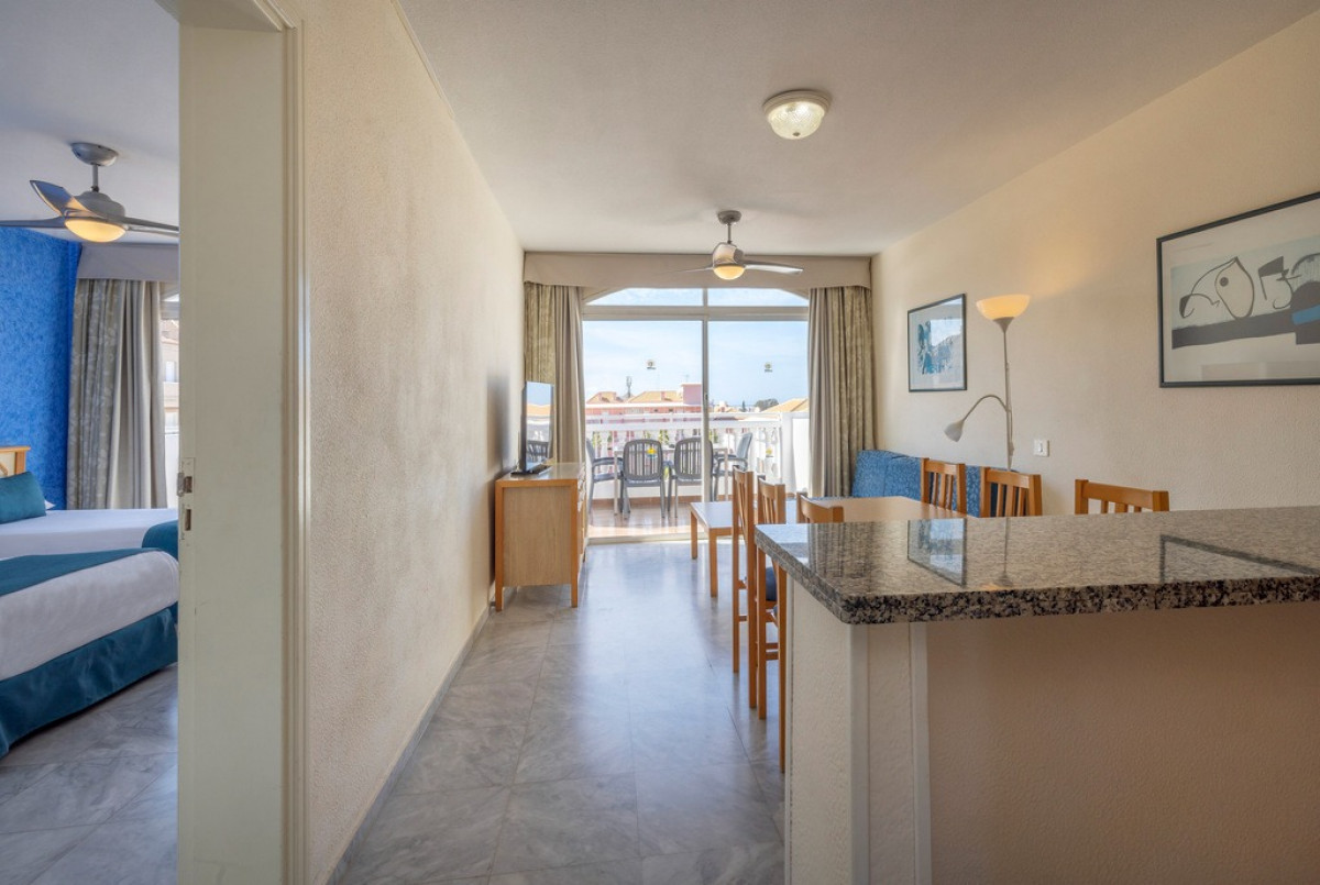 2 BEDROOM APARTMENT (2+0)