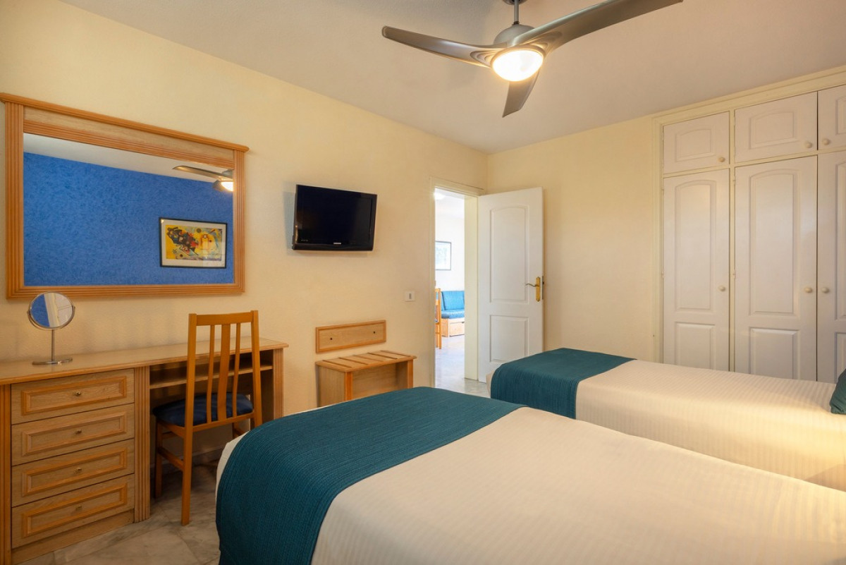 1 BEDROOM APARTMENT (2+1)