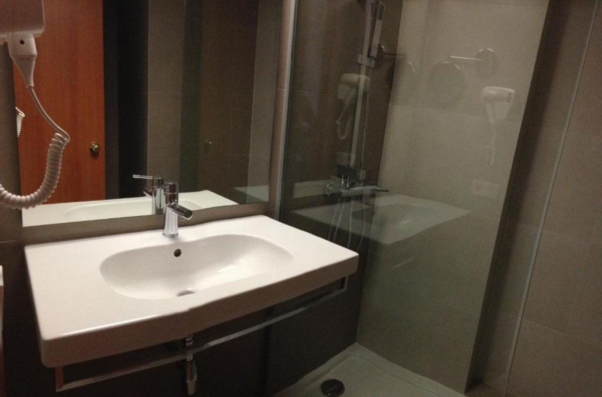 PREMIUM DOUBLE/TWIN WITH TERRACE